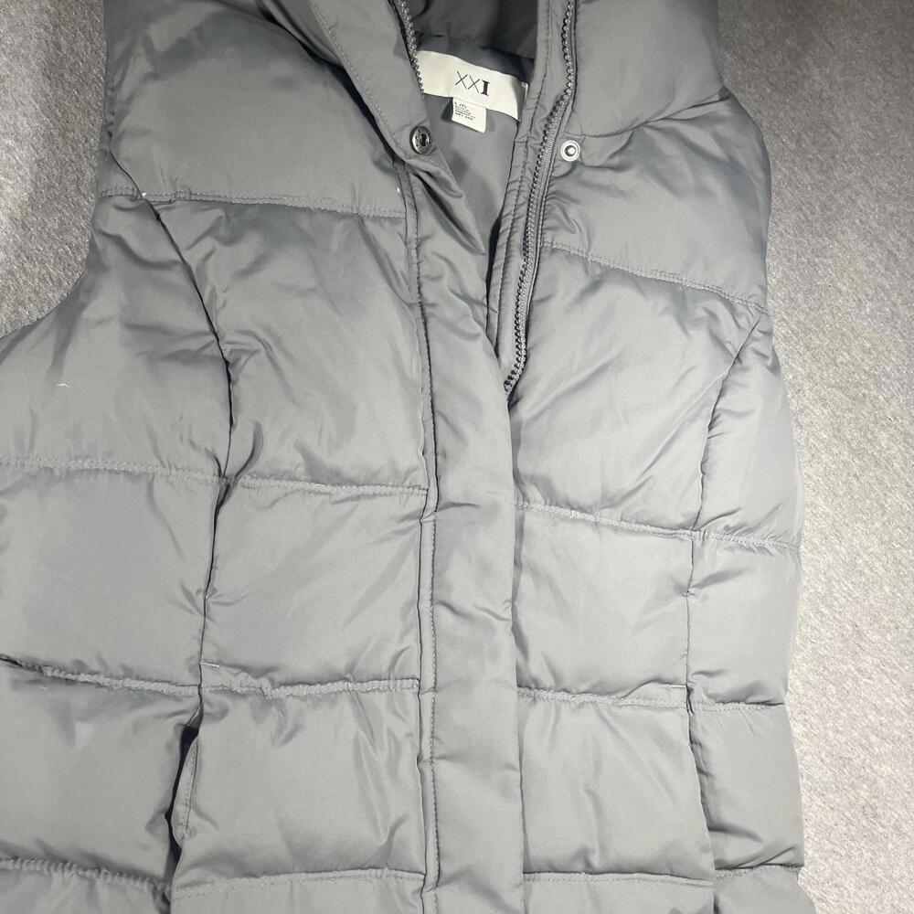 XXi Women's Large Gray Puffer Vest Large Winter Vest Woman’s Cost Vest - Picture 3 of 5